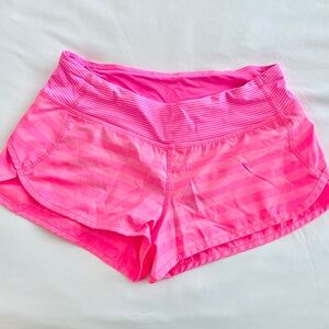 Like new lululemon Sz4 neon pink speed shorts